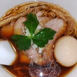 Menshou Ichiryuu Mambai - 特製らぁ麺･･･麺もスープもすごく美味しかったです。柔らかいメンマも良き
