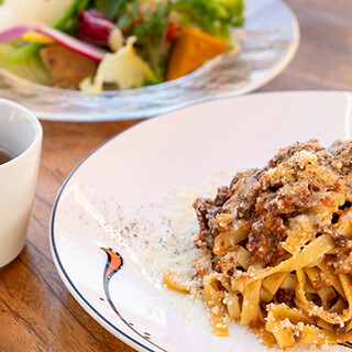 カフェ・スコーラ_2