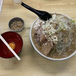 Haikarori Ramen Momotarou - ラーメン300g 野菜ちょいマシ