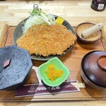 Manten Tonkatsu Marukatsu - 20mのトンカツ