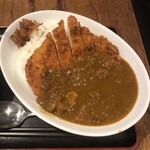 Kushikatsu Dengana - チキンカツカレー