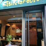 グルガオン - 地下１Fお店入口（吹抜け）