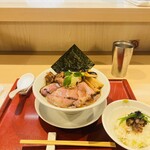 燃えよ麺助 - 特製紀州鴨そば　1,400円