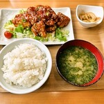 定食 笑いーと - 料理写真: