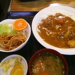 Taka - カツカレー 600円