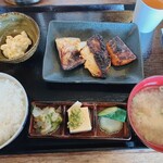 西京漬け専門店 魚き食堂 - 3点盛り定食。