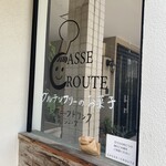 CASSE-CROUTE - 