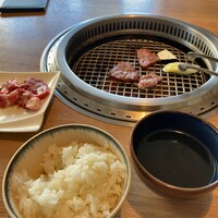 焼肉 The INNOCENT CARVERY 新丸ビル店 - 
