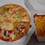 ピザハット - 料理写真: