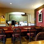 ステーキハウスボン - 店内光景。