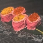 海胆的肉卷军舰寿司 (2份)