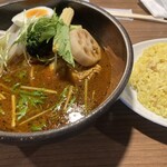 札幌ドミニカ - 特撰チキンカレー　ごはん 中