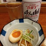 俺の中華たなか家 - 先発は「アサヒスーパードライクリスタル」☆が「サービスおつまみ」を引き連れ着卓＼(^o^)／