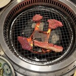 焼肉 牛三郎 - 