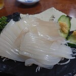 函館朝市 味の一番 - これはウチの方のスーパーとかでは食べられない鮮度のイカです