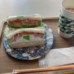 コウジ サンドイッチ - 綺麗なサンドイッチ