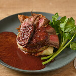 Grape beef spice grill ~Raisins and red wine sauce~