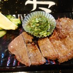 Sumibi Pon Jirou - 牛タン炭火焼き1650円