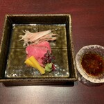 石の蔵 - とちぎ和牛もも肉の炭火たたき