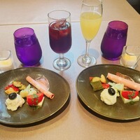 スミレオオサカ - 