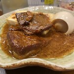 煮込みと鮮魚 酒場セカンド - 牛煮込み