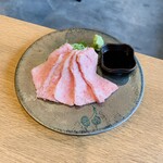 日本产牛红肉刺身