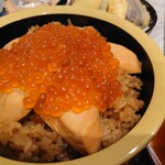 Shungyo Sushi No Mise Ara Hama - はらこ飯!ご飯大盛りをペロリたいらげてました。