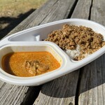 創作スパイス料理 Petti - チキンカレー&黒酢ポークキーマのあいがけ（@1200円）