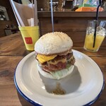 GOONIES BURGER CLUB - 