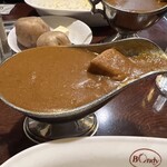 欧風カレー ボンディ 神保町本店 - 