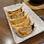 遼順茶楼 - ニンニク餃子