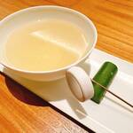 真白 - ハーブティーと抹茶のチョコ