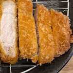 ロースカツ定食 修 - 愛媛産ロースカツ定食 左