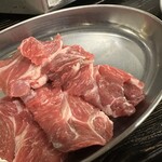 もつ鍋 鉄鍋餃子 鳥炭火焼き 九州酒場 丸九 - 塩×熟成肩ロース