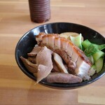 Kinryou - 二種盛りは豚タンと皮付き焼豚
