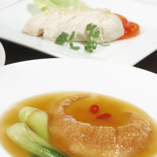 Luxurious! [Shark fin Steak] is a menu that is prepared to be in the red◎