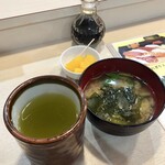 江戸金 金太郎鮨 - 味噌汁、お茶