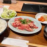 肉の久保田屋 - 