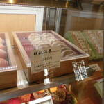 福田屋本店 - 店内