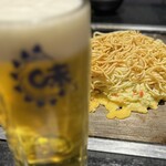 味乃家 - モダン焼きとビール