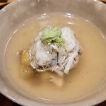 Isoda - 渡り蟹、松茸、栗、銀杏の銀餡掛け