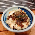 やきとり にしだ場 - ポテサラには食べるラー油？