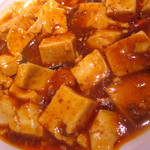中国四川料理 梅香 - 凶暴さはなく、優しい味わいの麻婆豆腐。
