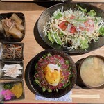 Yakitori Sakaba Kokko - 黒毛和牛たたき定食