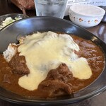 カレバカ世紀 - チキンカレー（ランチトッピングはとろとろチーズ）