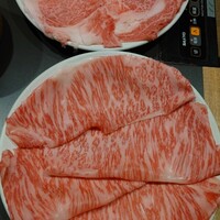 しゃぶしゃぶ・日本料理 木曽路 大宮店 - 和牛特選霜降肉と和牛霜降肉