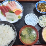 まる信 食堂 - 