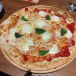 ジョリーパスタ - マルゲリータピザ