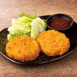 Full of flavor! Crab cream Croquette