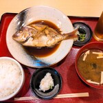 魚琴 - 